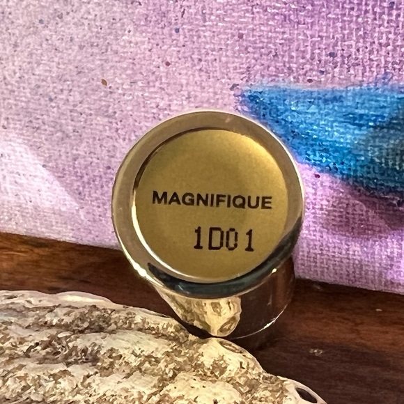 Mischa Magnifique lipstick - Picture 4 of 4